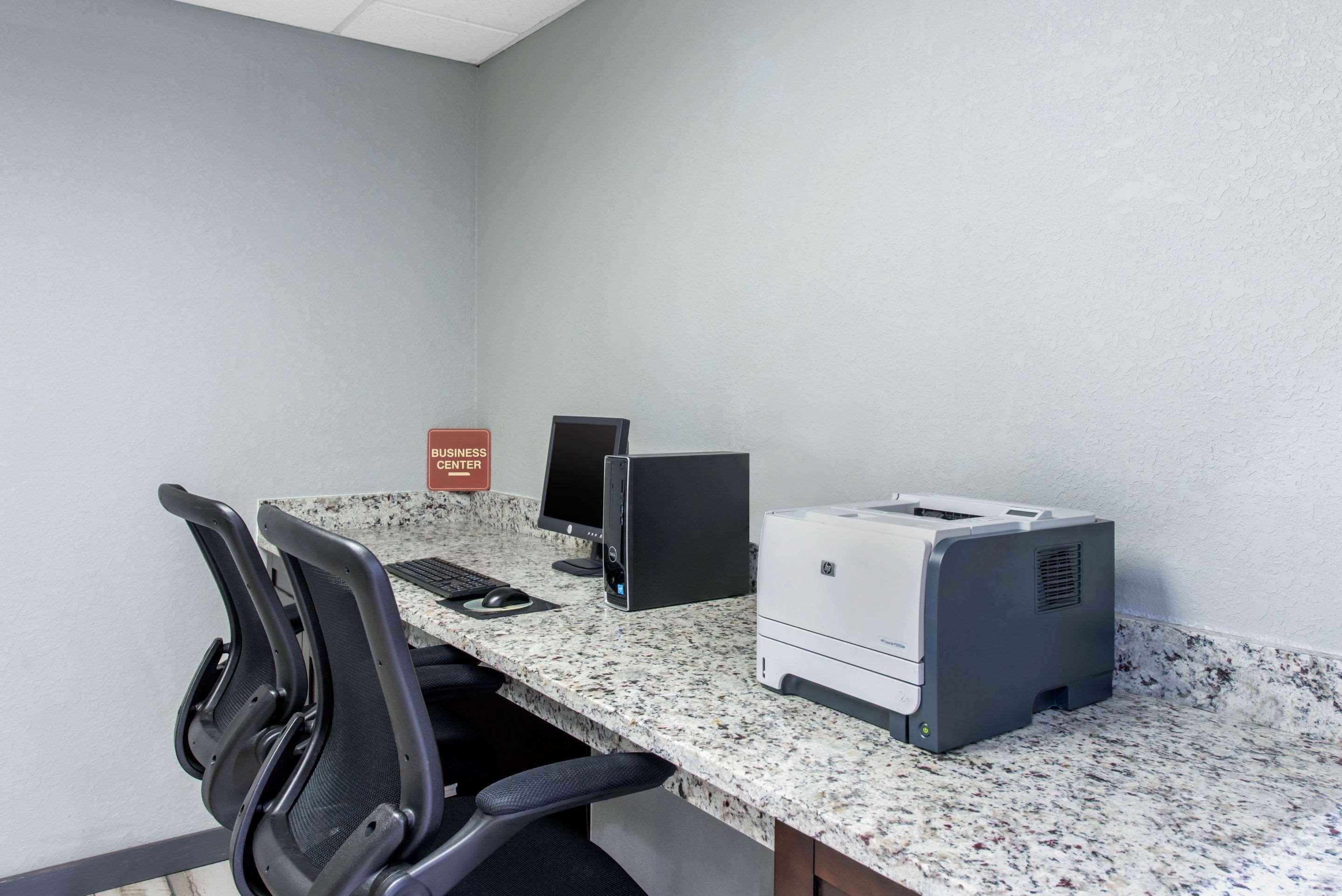 Quality & Brooksville I-75-dade 2* Ridge Manor