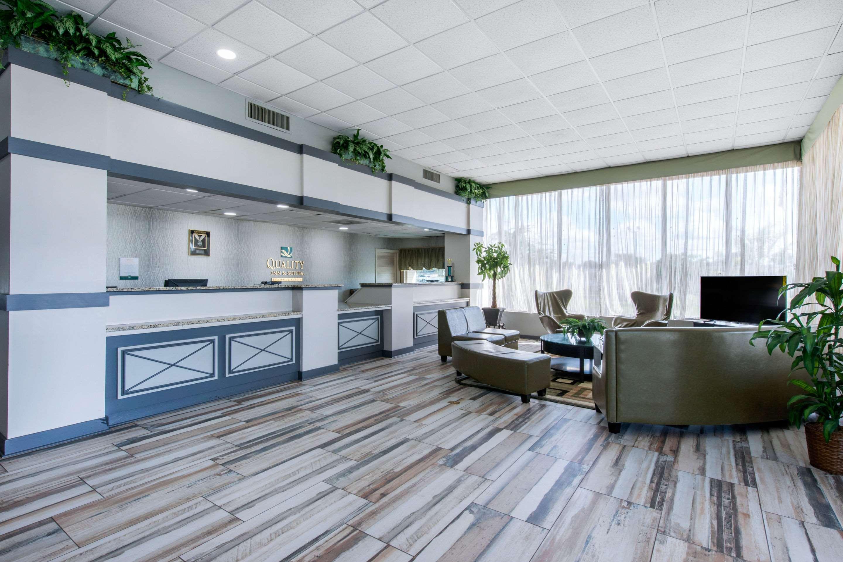 Quality & Brooksville I-75-dade 2* Ridge Manor