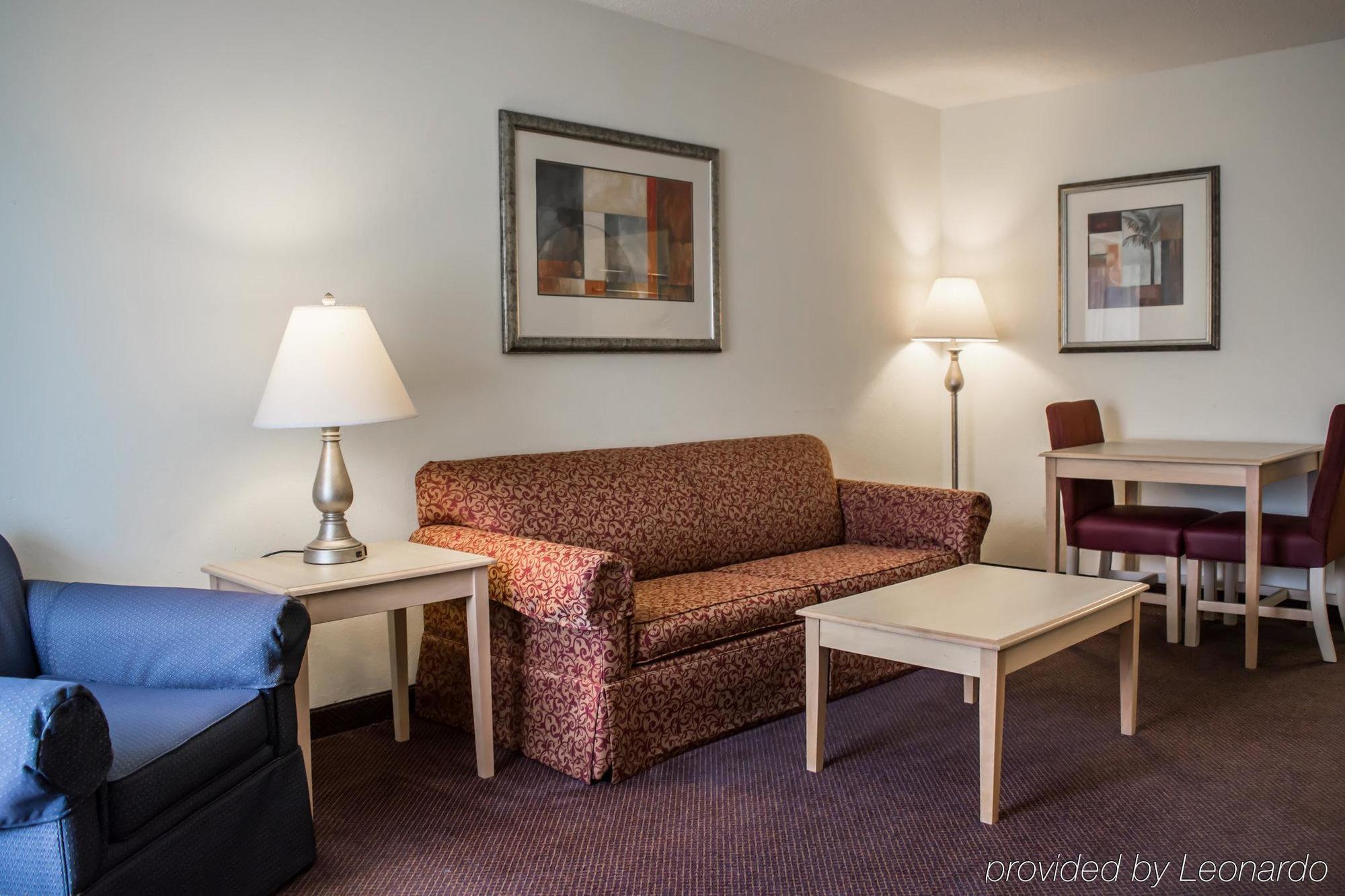 Hotel Quality & Brooksville I-75-dade Ridge Manor