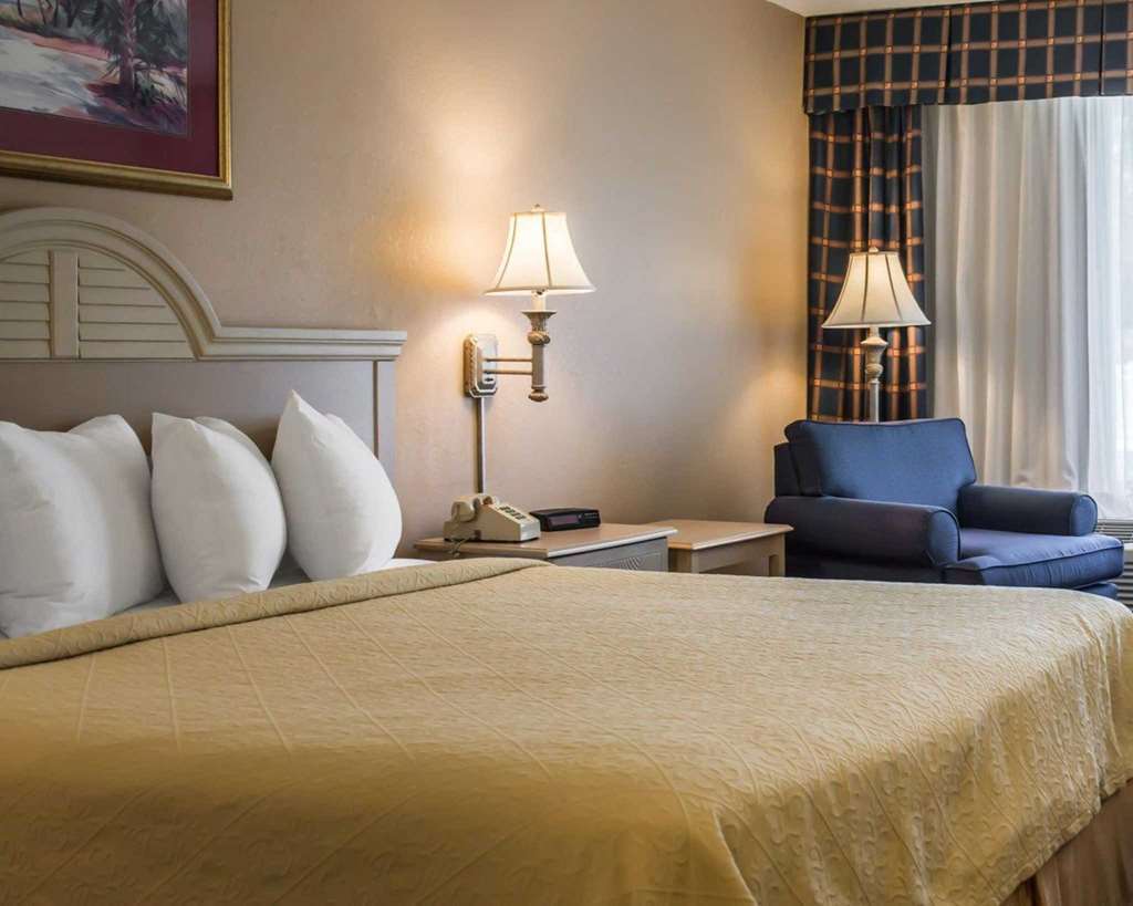 Quality & Brooksville I-75-dade 2* Ridge Manor