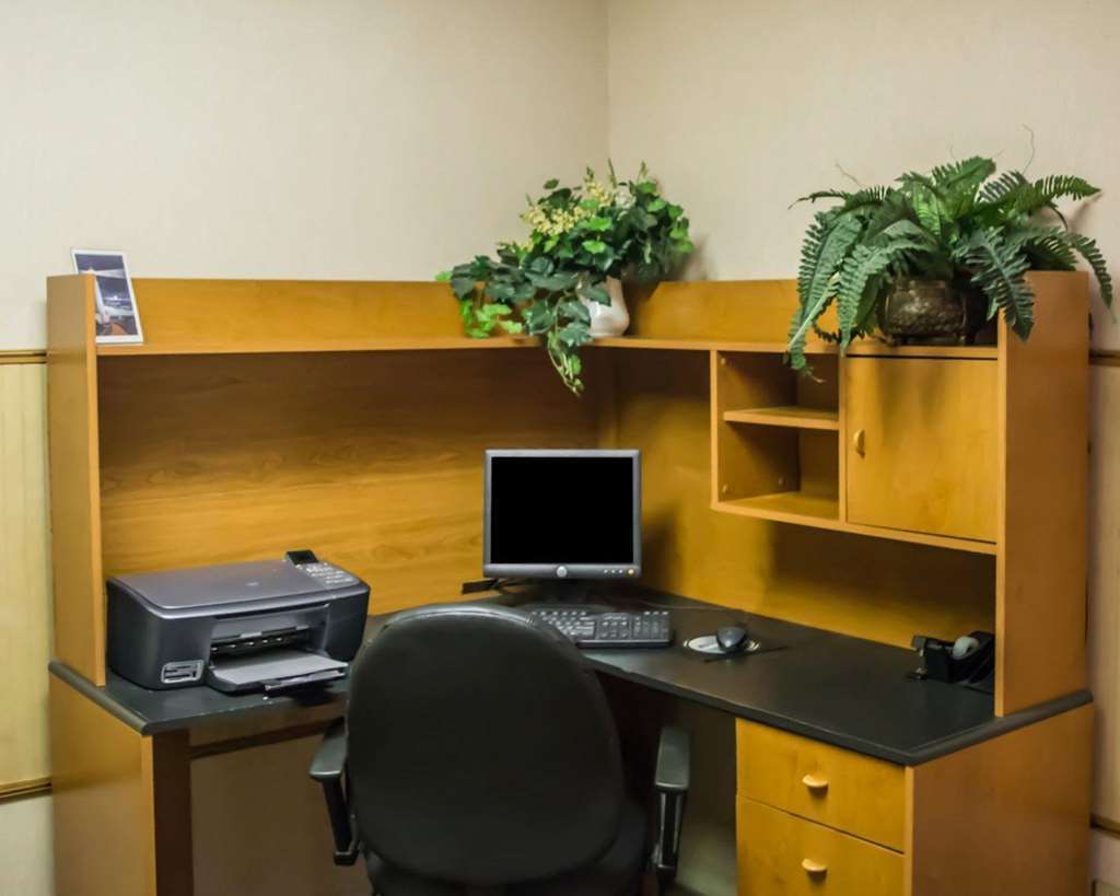 Hotel Quality & Brooksville I-75-dade